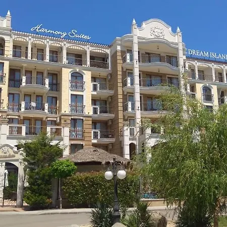 вип в Dream Island Апартамент Слънчев бряг